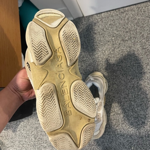 For Sale: Balenciaga Triple S Sneakers - Beige, Size 39 - Picture 4 of 11